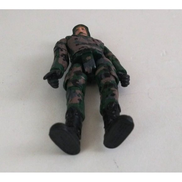 M&C Elite World Peacekeepers Military Soldier 4" Action Figure (B) - Picture 6 of 6